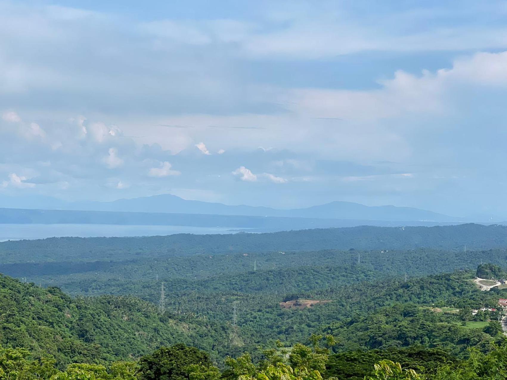Splendido Tagagtay Taal Lake Staycation Free Parking Netflix No Free Pool Tagaytay City Exterior foto