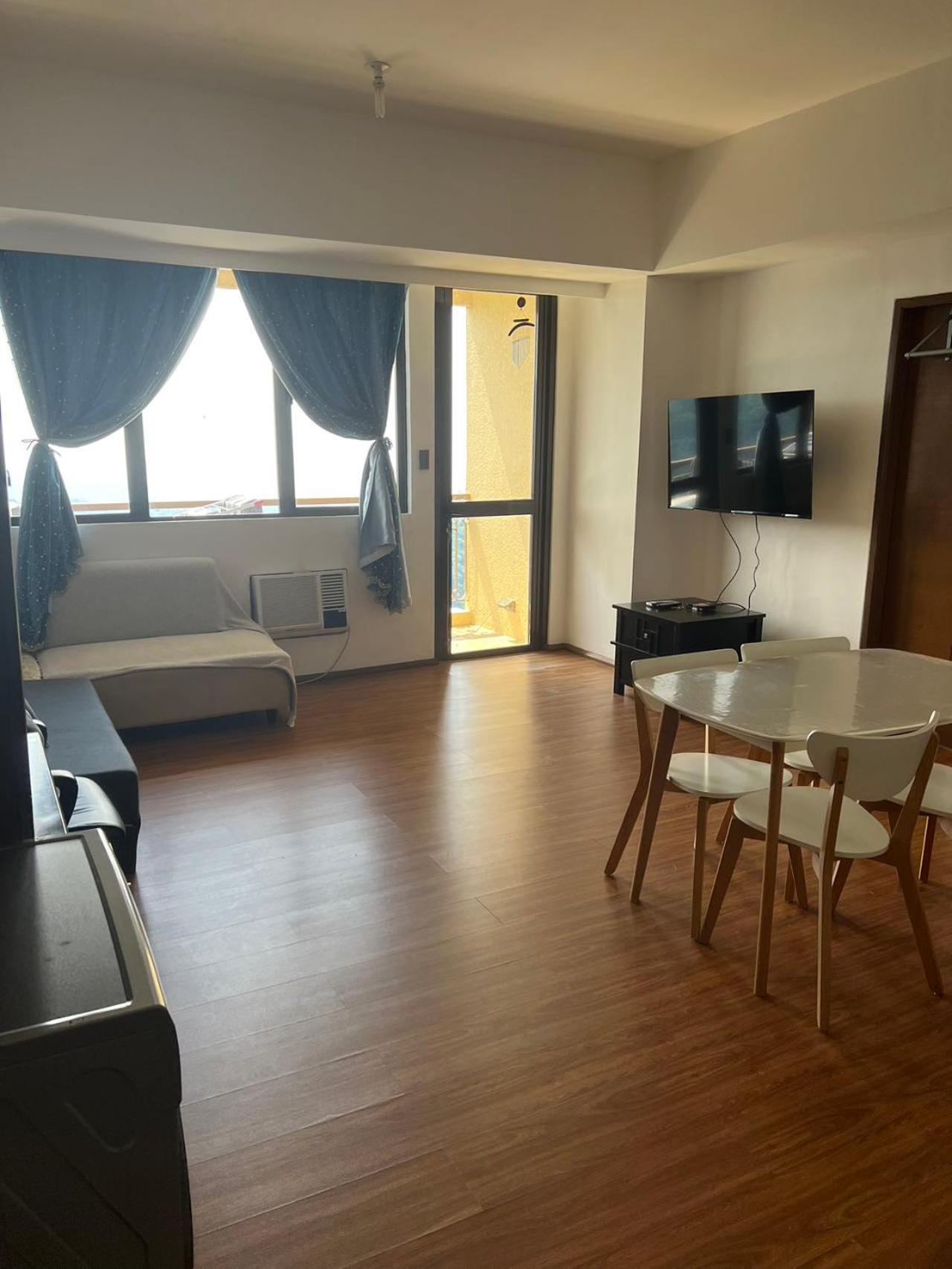 Splendido Tagagtay Taal Lake Staycation Free Parking Netflix No Free Pool Tagaytay City Exterior foto